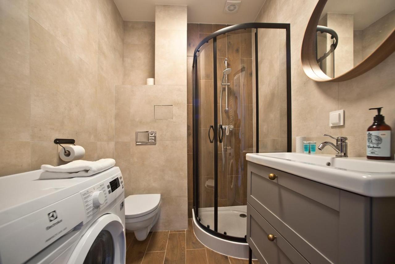 Zoliborz P&O Serviced Apartments Varşovia Exterior foto