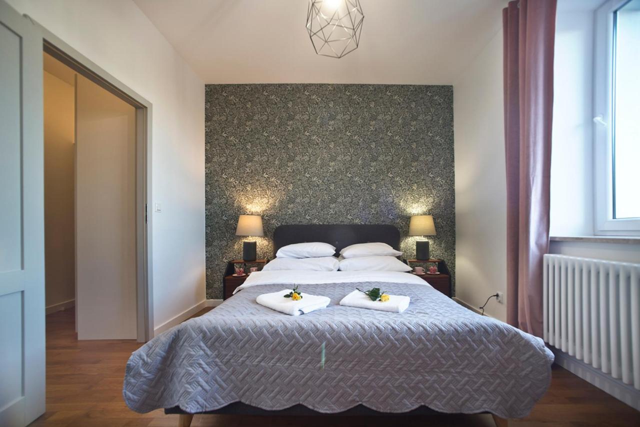 Zoliborz P&O Serviced Apartments Varşovia Exterior foto